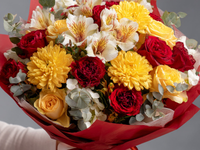 Букет с хризантемами «Ранняя осень»