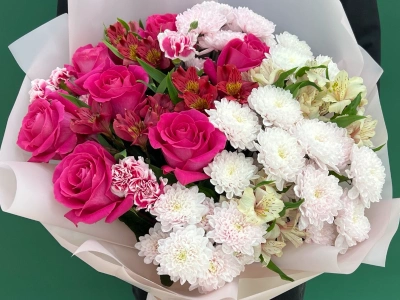 Розовый букет 