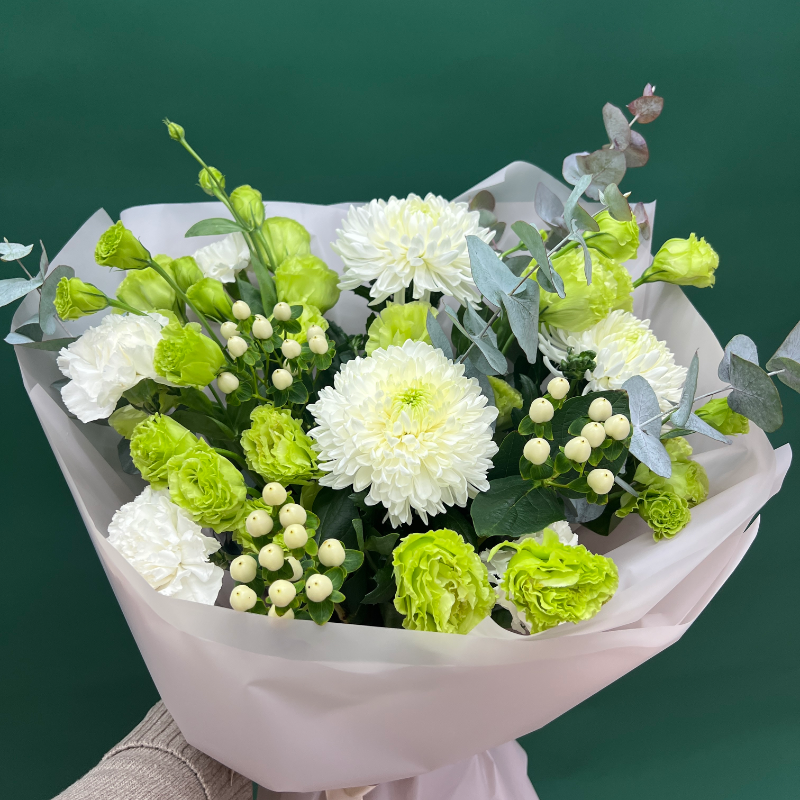 Светлая свежесть.